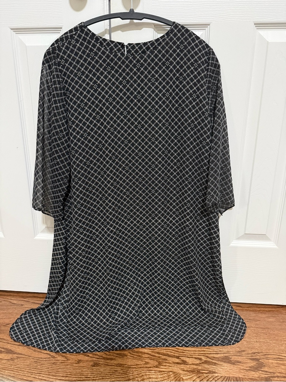 Black and White Geometric Midi Dress